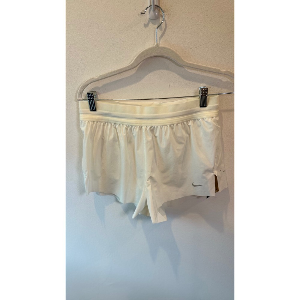 Nike AeroSwift Womens Running Shorts White HQ0638-133 Size Small NWT - Picture 9 of 9